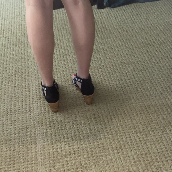 Cherokee Wedges - Picture 4 of 4